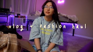 realistic college vlog: new classes, a fashion haul, and lots of food ?