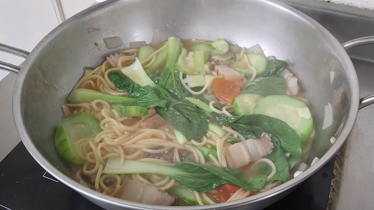 PASTA WITH DRIED SALTED PORK WITH PETCHAY AND PATOLA  @Adeline Official TV