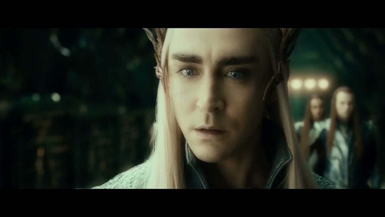 El Dragón Smaug Ataca La Ciudad de Valle - El Hobbit Un Viaje Inesperado