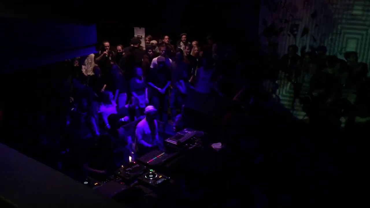 Elemental Wave playing "Wicked and Bonny feat. Kali Green - Boom Sound" @It's a dub ting