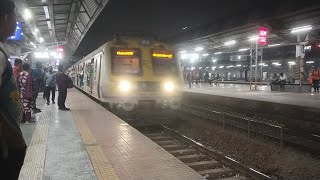 Diva junction night local train railway station video | Mumbai local train rush public travel vlog 