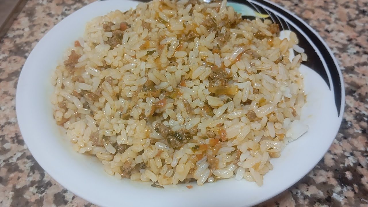 حصريا أرز باللحم المفروم(الكفتة)وجبة رائعة للغذاء أو للعشاء