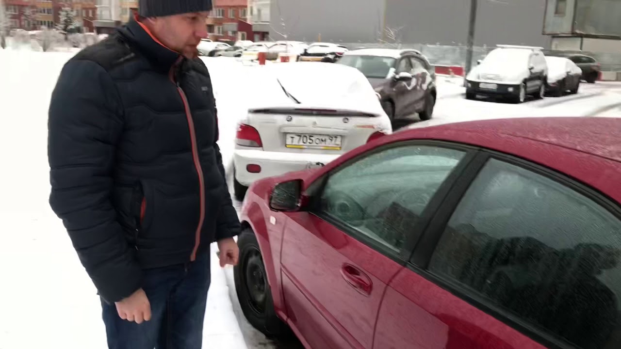 Просевшая дверь автомобиля