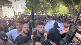 الشهيد ابراهيم النابلسى فى توديع المجاهدين رفقاء دربه
