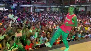 Fik Fameica ushered in the new year 2023 in style,watch full performance