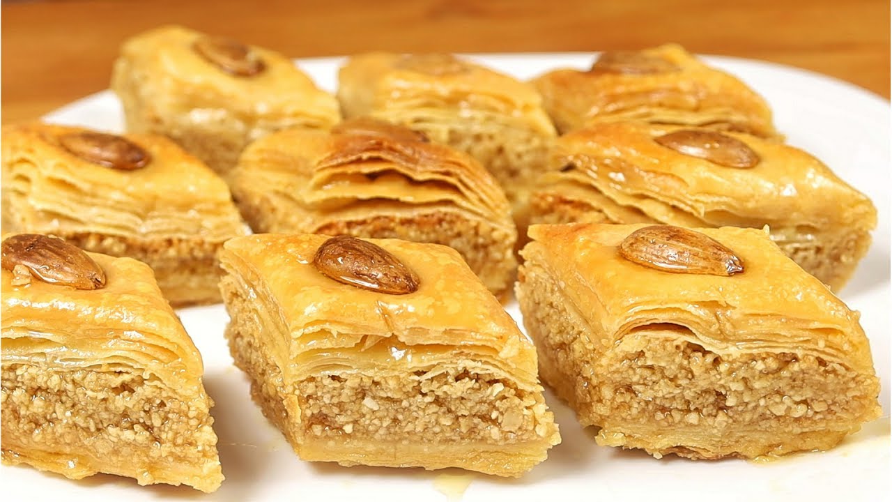 بقلاوة🇩🇿 بدون الة التوريق مورقة من الاسفل والاعلى  بشرح وتقنيات راح تخليك تنجح من اول محاولة