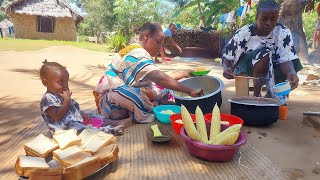 Traditional African Breakfast 🥣 Cassava, Pumpkin & Maize Porridge Cooked Fresh in Our Village Home