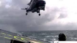 극한의 상황에서 착함하는 덴마크  링스대잠헬기(Lynx Helicopter Operating Limit Development)