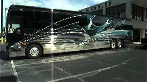New Prevost Bus Conversion (part 1)