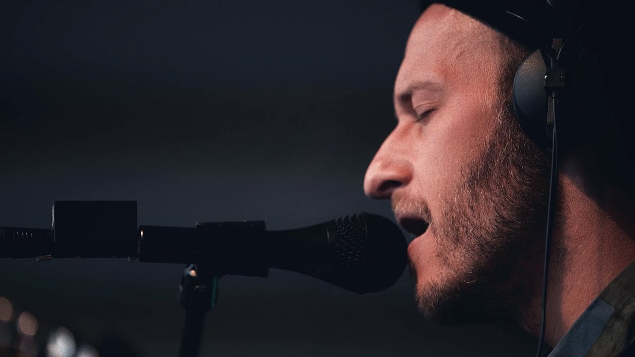 在 YouTube 上观看 Andy's Echo - Fire (live) 在 YouTube 上观看 Andy's Echo - Fire (live)