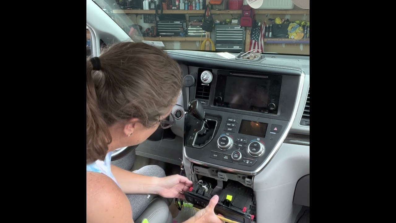 Replacing cup holder in 2017 Toyota Sienna