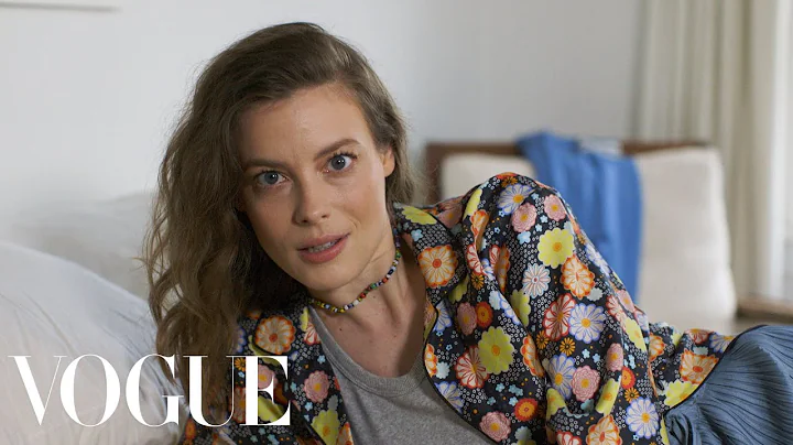 Gillian Jacobs on Getting Kicked Out of a Bar Whil...