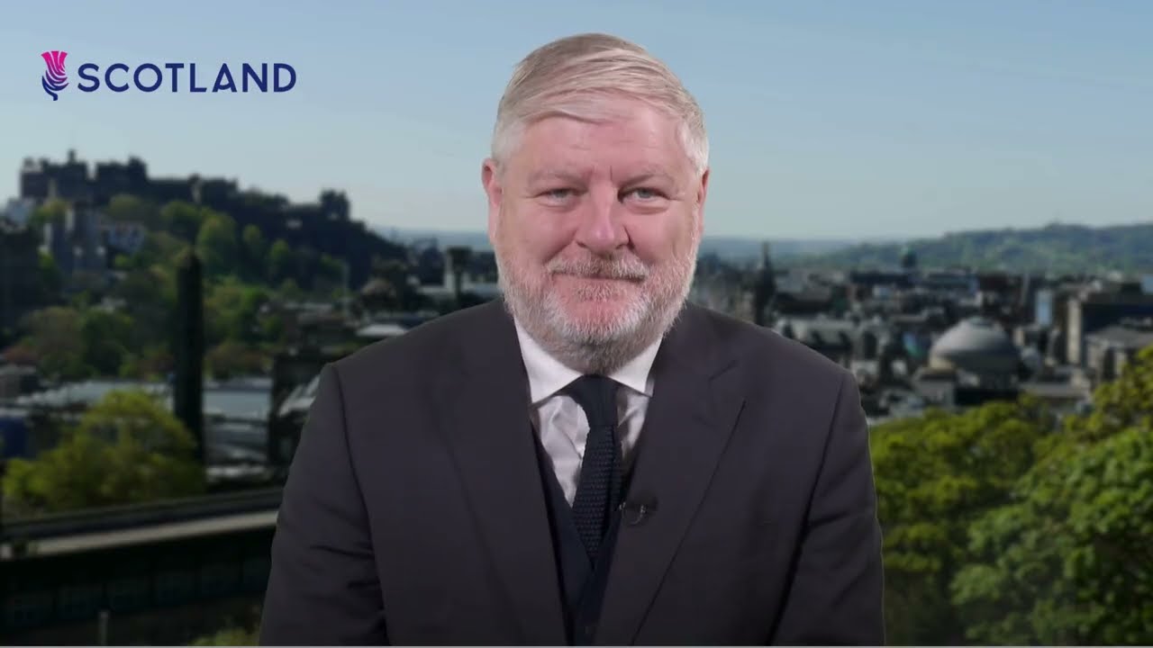 Angus Robertson MSP, Scotland's Cabinet Secretary for Culture, introduces Level Vibes