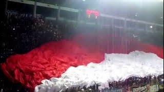 Kreatifitas aremania di stadion maguwoharjo