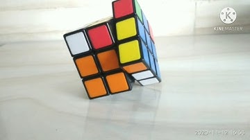 Self solving rubic cube stop motion animation with smartphone.
