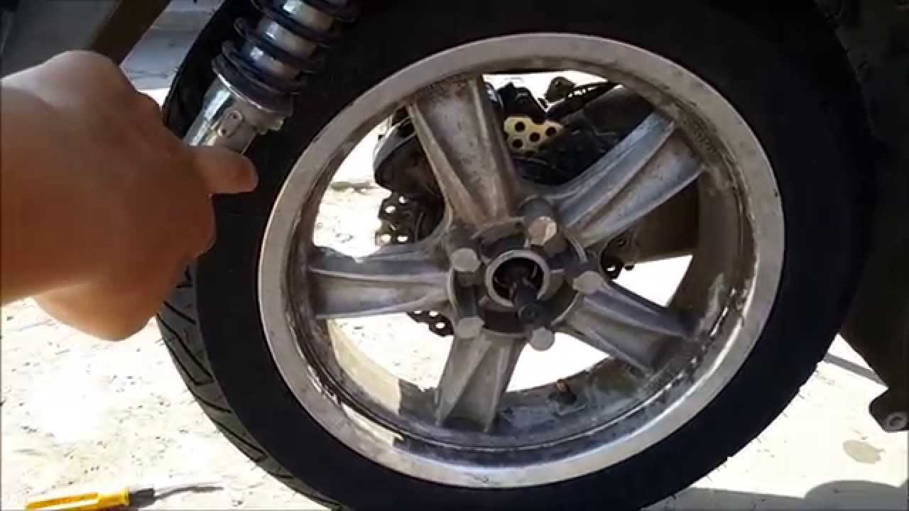 Снимаем колесо на CFMOTO JetMax 250