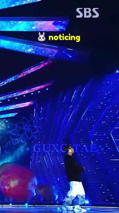 Taekook teasing each other during 2019 Mikrokosmos sbs k-pop awards 🐰🐻