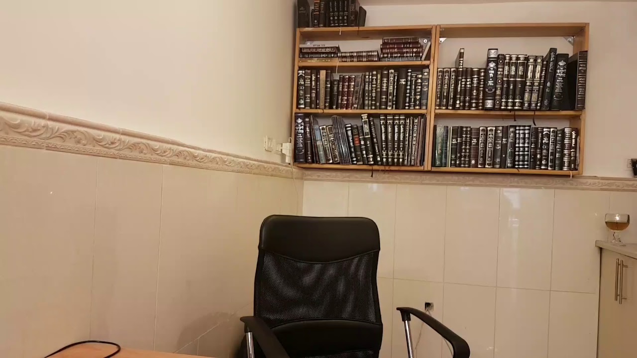 Torah 51-17 02-07-017