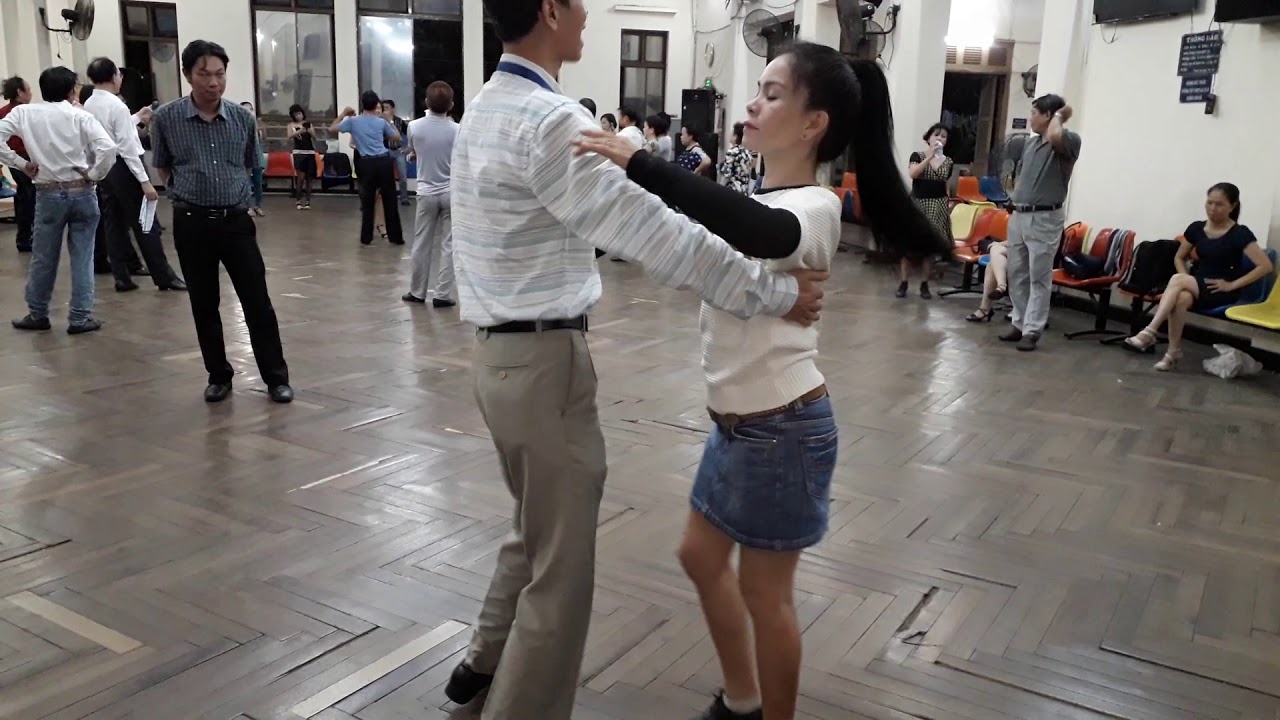 Bachata -  Lớp 3 - Thầy Đình Sơn - Cô Hồng Yến - Tháng 09-2017 - Cung Văn Hóa Lao Động