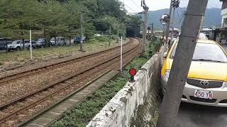 4137次經由宜蘭線開往樹林的EMU517區間車