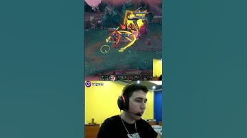 Aatrox Q 💀 - Riven Clutch - League of Legends #shorts