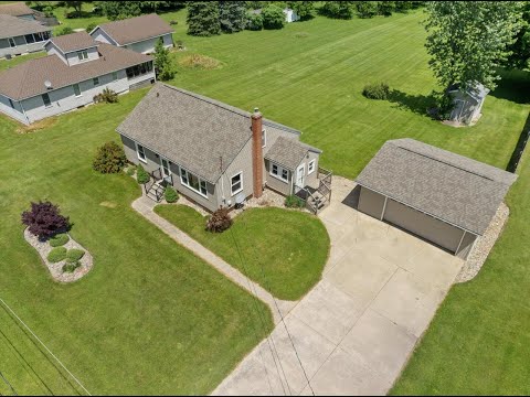 69481 Section Street, Edwardsburg, MI home video tour