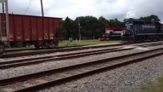 FEC 101 Through Siding with Executive cars