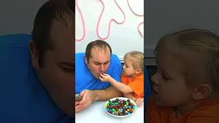 Dad Bites Babys Gumball Finger 