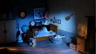 Little Plastic Figure Trailer