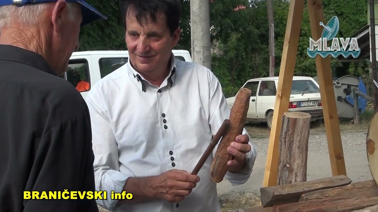 Kako se pravi frula, demonstrira Žika Makuljević iz Ranovca (RTV MLAVA 18.08.2022.)