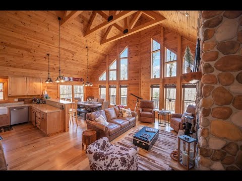 31 Big Bend Loop, Wilmington, VT home video tour