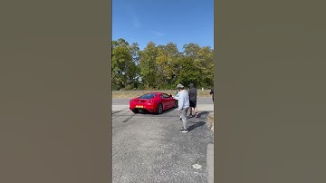 Ferrari F430 Sounding Like a F1 Car
