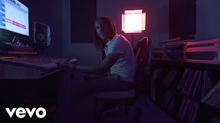 Dorm Room - Noize (Official Video)