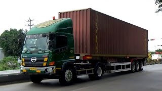 Big Trucks Pantura Road Long Trailer Truck, Container Truck, Semi Trailer Truck, Tanker Truck