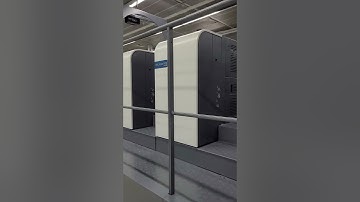 Manroland 707 LVV Evolution Speed with Inline Color Pilot automatic color control and 20000 SPH.