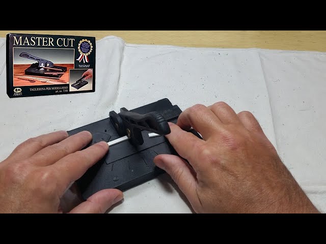 Model making Master Cut amati - Review 