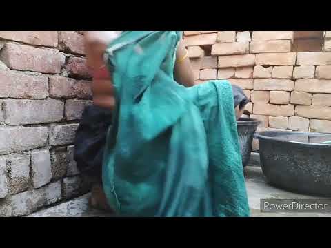 देखिए भाई यह गांव की लड़की है कैसे नहाती है video#viral 👙👙 प्लीज दोस्तों चैनल को सब्सक्राइब
