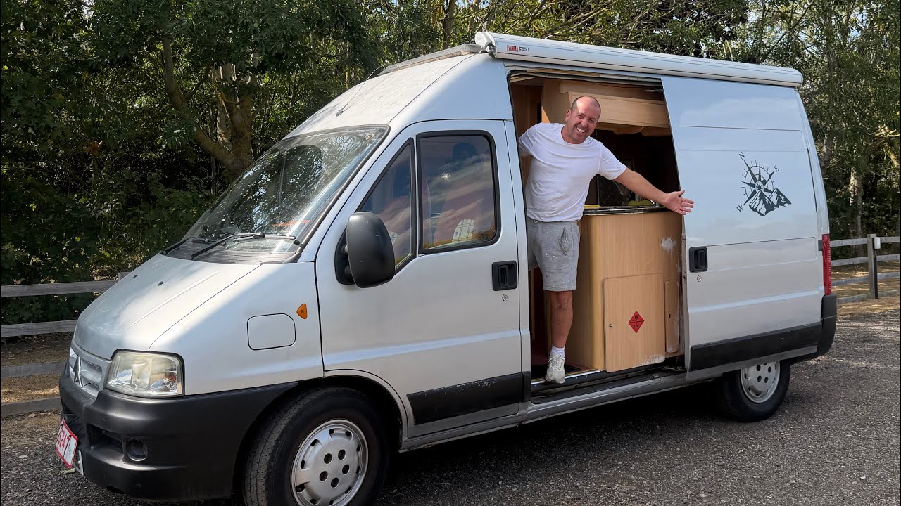 BUYING A CAMPER VAN FOR £500 AND ATTEMPTING TO DRIVE IT HOME!
