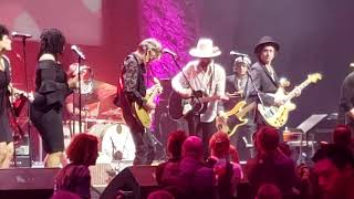 Ryan Bingham performing "Jingle & Go" at the Austin Music Awards 2019