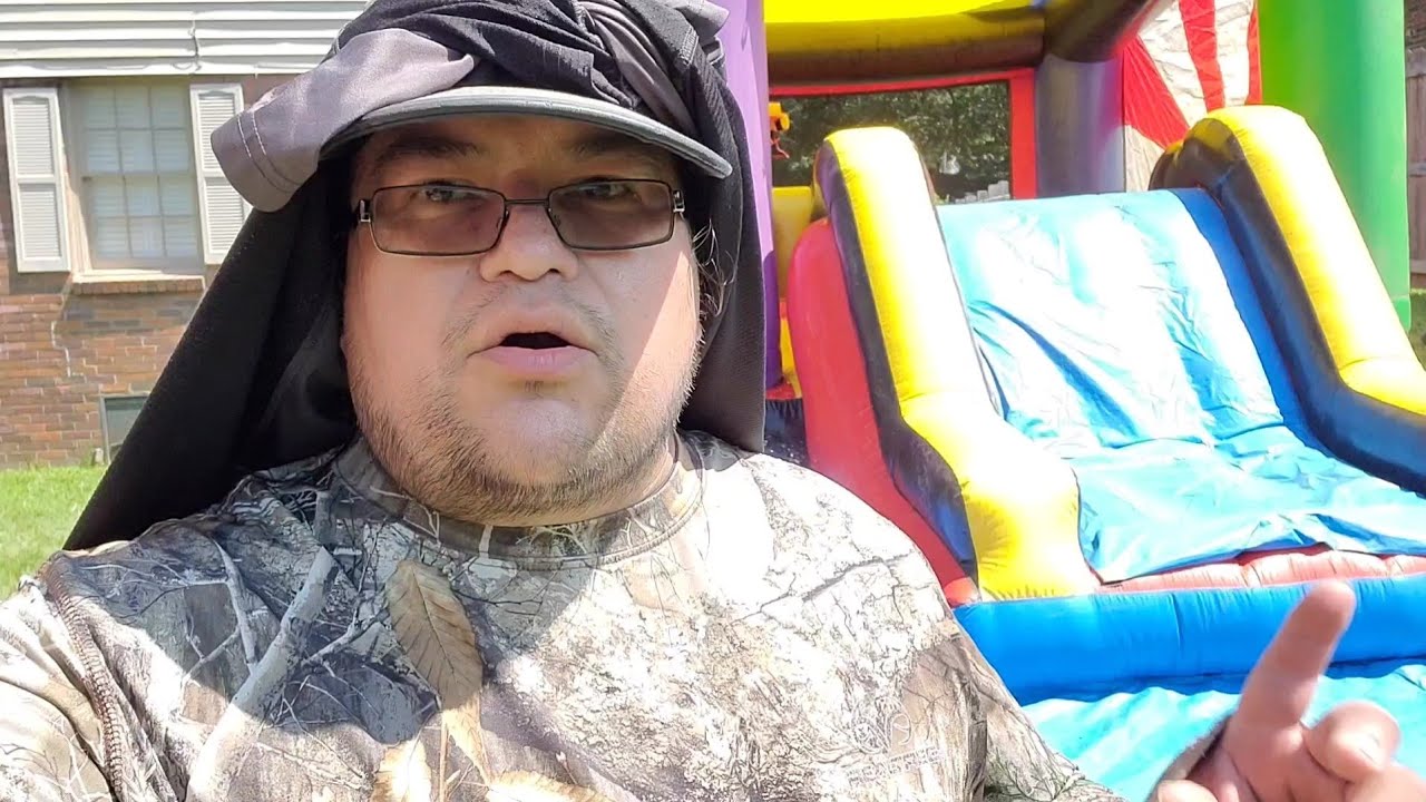 Fitting a Bounce House Combo in a small yard / Water Slide Delivery 