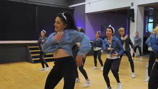 GIMS & Soolking | APRÈS VOUS MADAME | Zumba Fitness | By : EVA FITDANCE Resimi