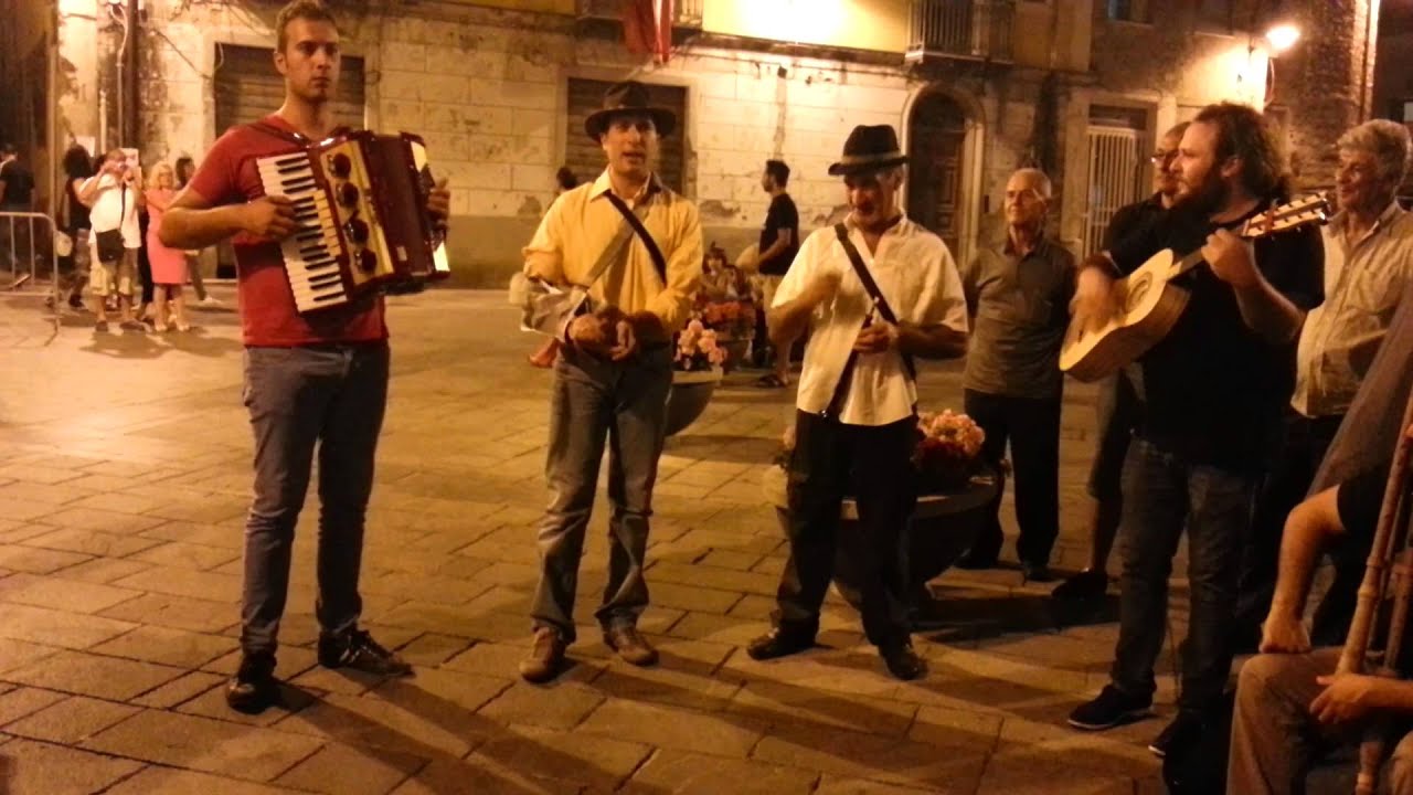 Lu ciliento è la terra nosta. Kiepò