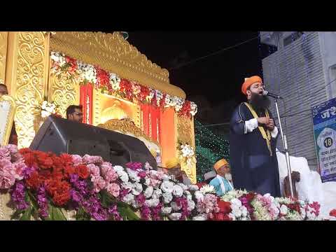 noorani-miya-naat-sharif-padh-rahe-ziarat-kijiye-syed-sahab-ki