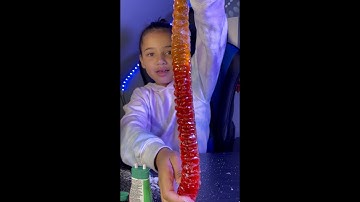LEYA MADE A GIANT SOUR GUMMY WORM!! *3 lbs* 😱