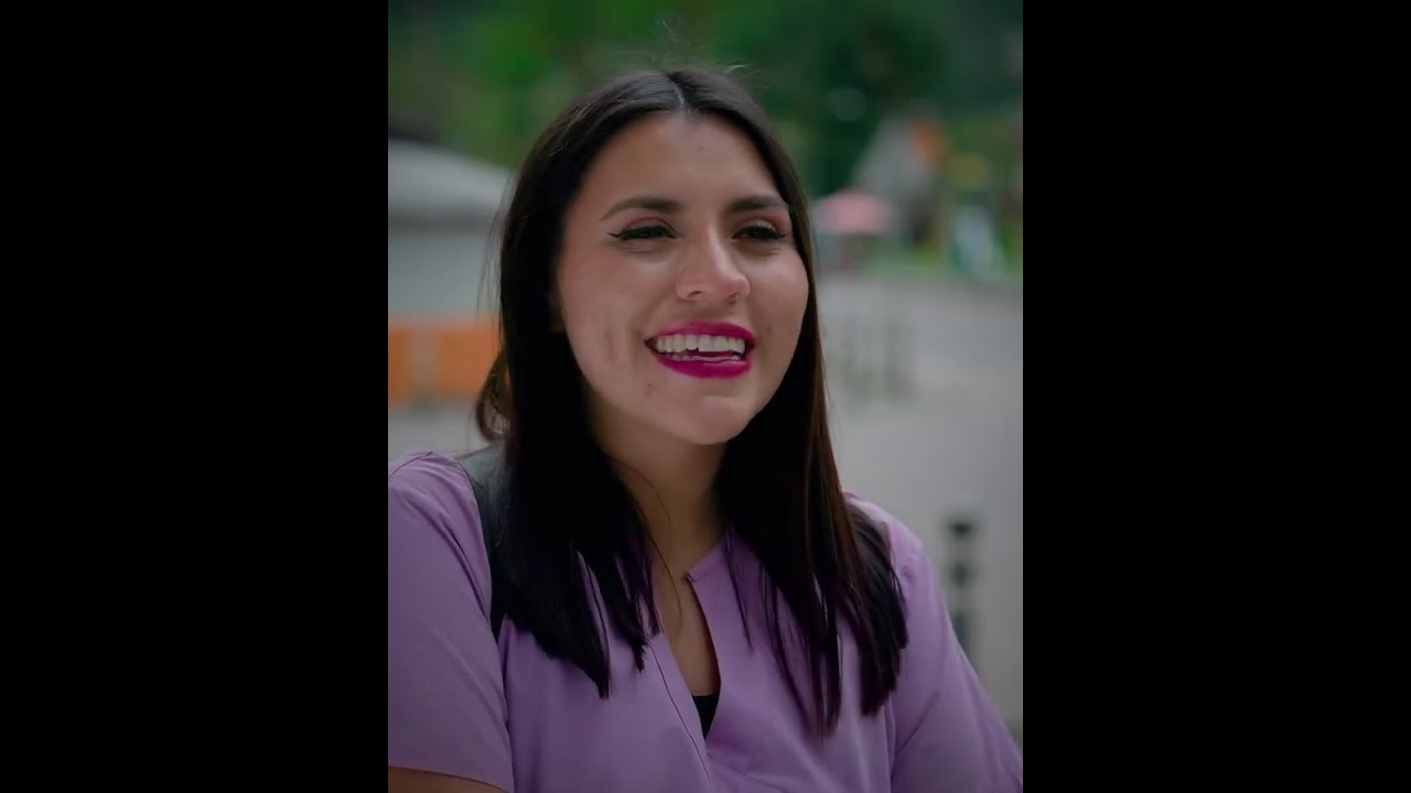 Ayudó a una estudiante de medicina sin saber que un día ella  lo salvaría