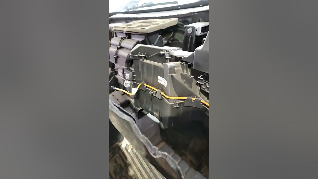 ALL 2017-2022 F250 F350- No A/C - Heres why #airconditioner #fordtrucks