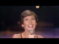 Capture de la vidéo Remembering Helen Reddy - A 38 Min. Programme Of Y.t. Clips.