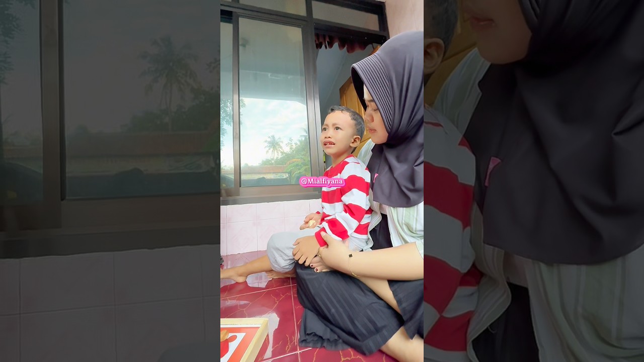 SI BOCIL NANGIS GARA GARA SI RIKJUL