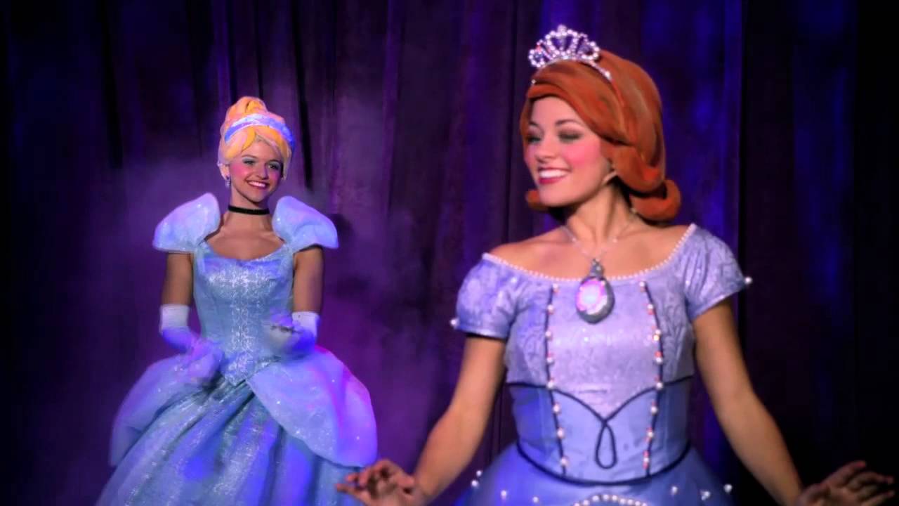 Disney Junior Live: Pirate and Princess Adventure - YouTube