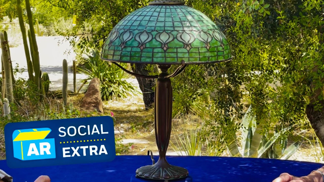 Social Extra: 1906 Tiffany Studios Pomegranate Table Lamp | ANTIQUES ROADSHOW